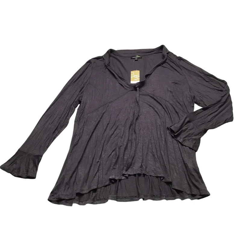 Top Long Sleeve By Suzanne Betro In Grey, Size: 2x Street