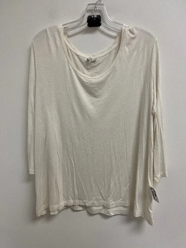 Top Long Sleeve By Cato In Cream, Size: 4x Monochromatic All