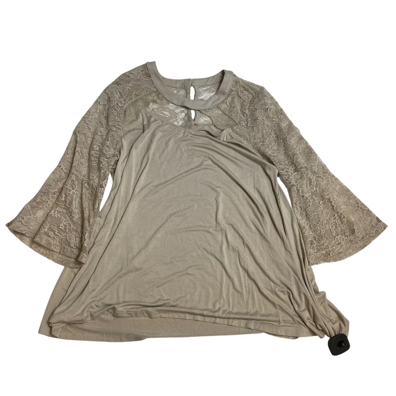 Top 3/4 Sleeve By Torrid In Tan, Size: 1x Gym