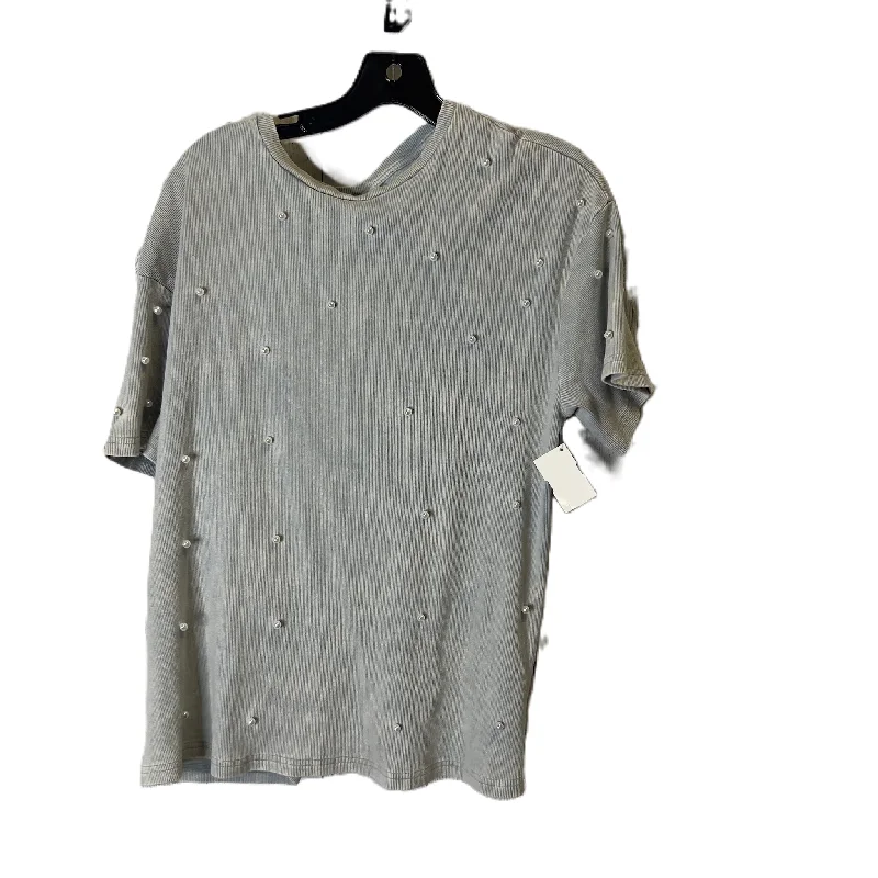 Top Short Sleeve By Shein In Grey, Size: M Elegant Men's Cashmere